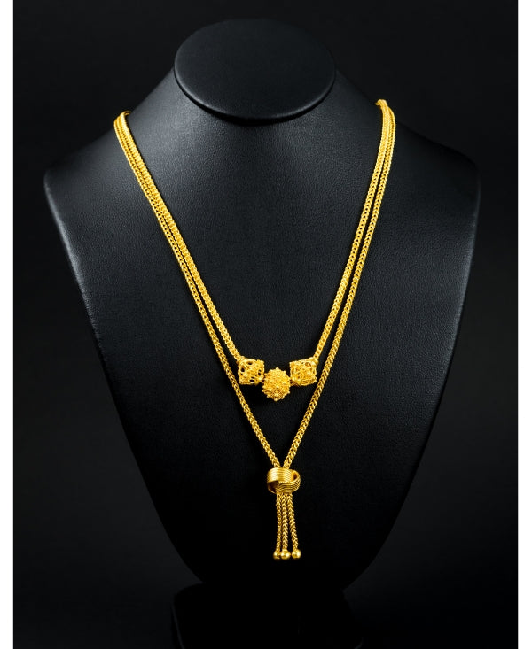 Queen’s Grace Gold-Plated Fashion Necklace