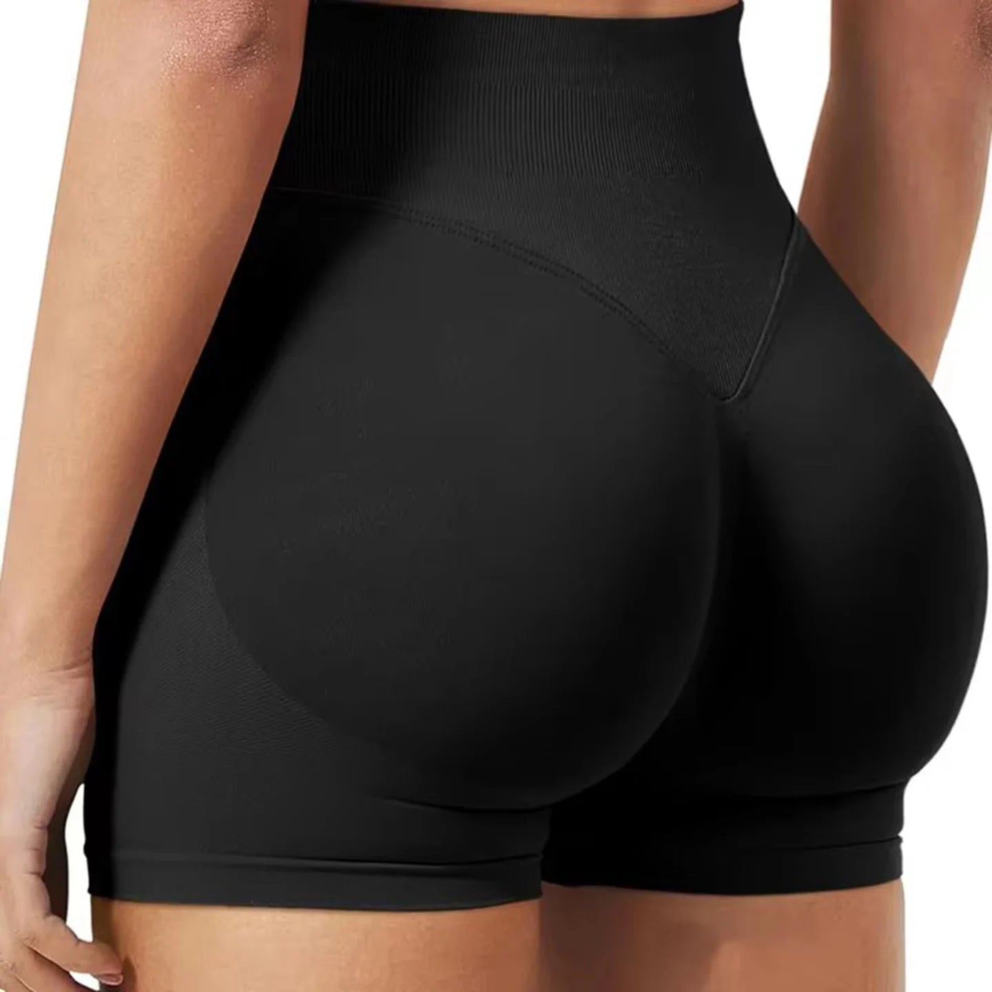 Women's seamless Gym and Yoga shorts